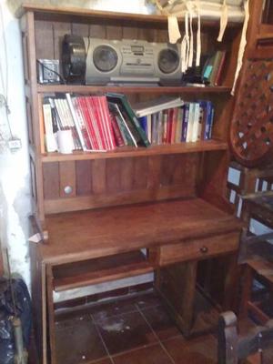 escritorio con alzada o biblioteca de algarrobo