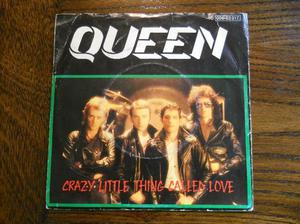 queen 7" simple vinilo crazy little thing called love/we