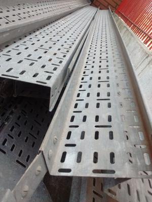 15 Bandejas Portacables Perforadas 3.Mt x 15 cm x 050 M /