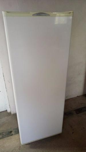 Heladera congelador PEARSON