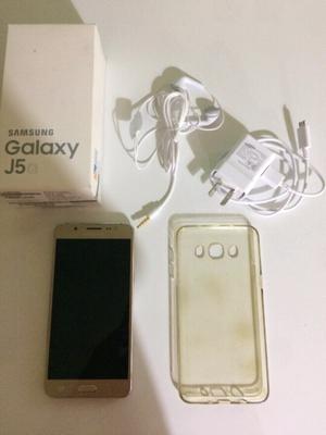 Samsung Galaxy J5 gold