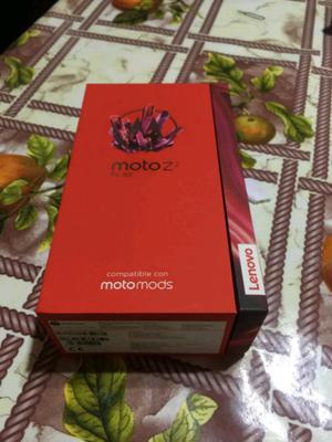 Vendo Moto Z2 play 64 gb