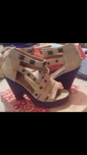 Vendo sandalias 39