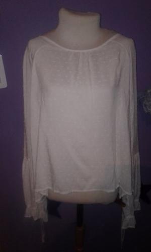 Blusa nueva talle 2