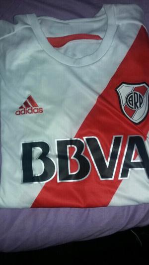 Remera River Talle Xl