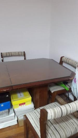 Mesa de comedir usada