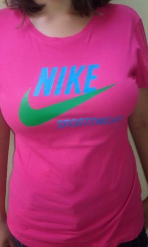 Remera Nike de mujer