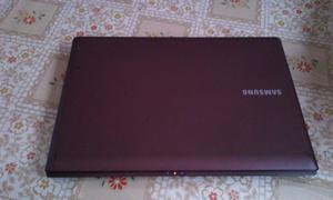 Vendo Notebook Samsung r440