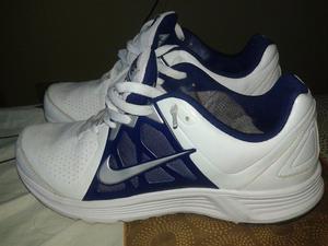 Vendo zapas num 43