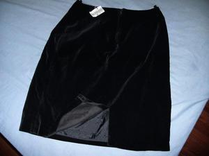 falda terciopelo verdadero negro con etiqueta sin uso