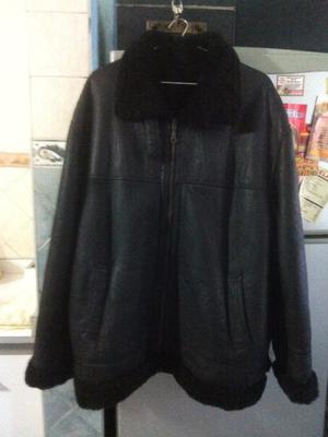 Campera negra (cuero de oveja)