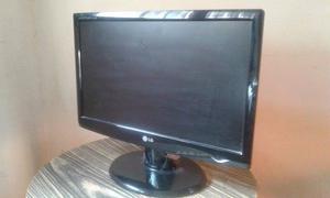 MONITOR LCD DE 19 PULGADAS LG