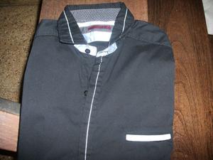 camisa negra de marca talle m sin uso