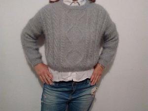 sweater gris comodo