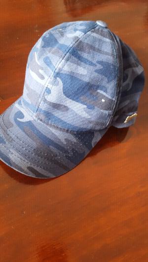 Gorra nueva camuflada