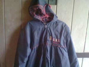 VENDO CAMPERA TALLE 10 PARA NENA