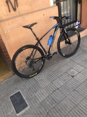 Bicicleta giant talon rodado 29 joya