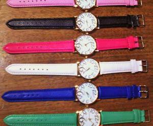 Reloj Malla Simil Cuero