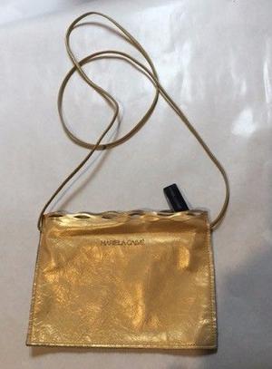 Cartera mini de cuero dorada MARIELA CALVÉ