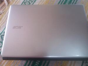 NOTEBOOK ACER 4gb de ram