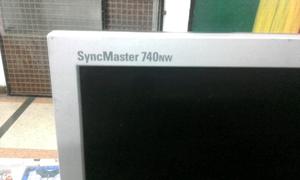 Monitor de pc de 17" samsung 740nw syncmaster
