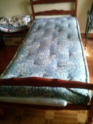 VENDO CAMA DE 1 PLAZA Y 1/2 ESTILO FRANCES TALLADA CON