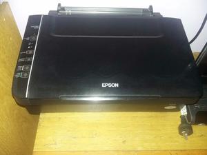 Vendo Impresora Multifuncion Epson Tx115 con cartuchos