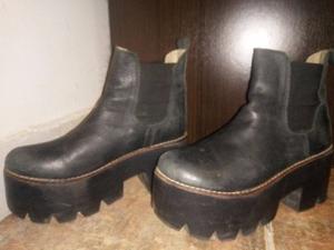 Zapatos Negros marca Nazaria