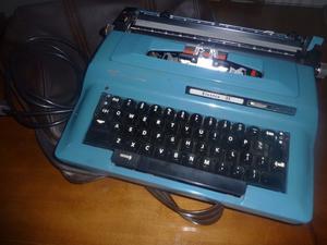 Máquina de escribir eléctrica