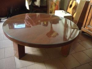 mesa redonda en madera. $ 