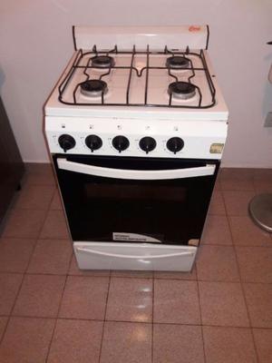 VENDO COCINA COMO NUEVA CARÚ