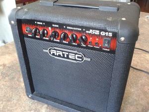 Amplificador guitarra ARTEC G15. sin uso