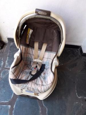 Sillita de bebe para auto