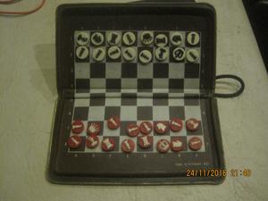 ajedrez imantado de bolsillo