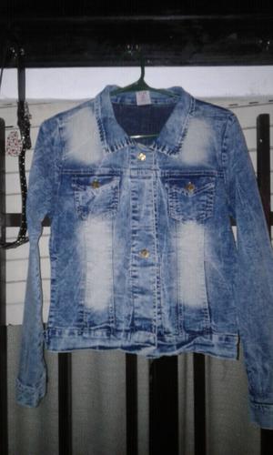 Campera de jeans talle 40 y 42