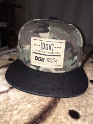 Gorra DGK camuflada snapback