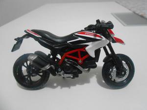 Moto A Escala 1:12 Ducati