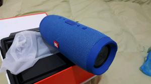 Parlante Bluetooth jbl charge3