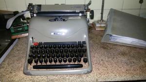 Maquina escribir Oliveti