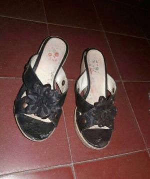Sandalias, zapatos o panchas 37
