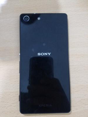 Sony m5 modelo E perfecto estado libre líquido