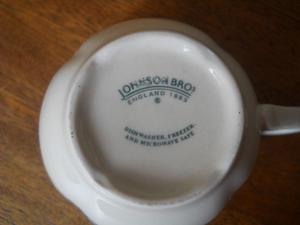 Taza de té con plato, antiguo, porcelana Johnson Bross,