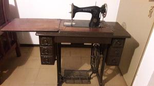 Maquina de coser singer a pedal