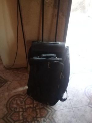 Vendo bolso valija excelente estado