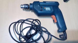 Agujereadora percutor black & decker usada buen estado