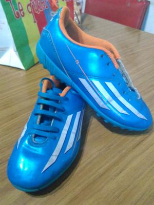 Botines futbol 5