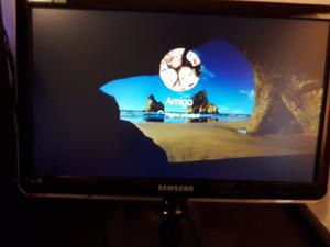 Monitor TV Led Samsung con control remoto