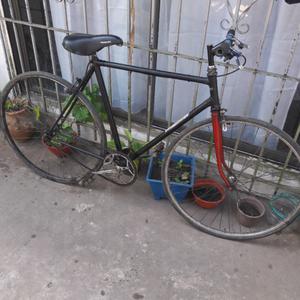 vendo media carrerra 28...