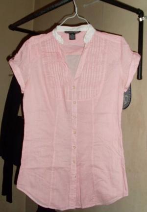 CAMISA DE MUJER IMPORTADA MEDIUM **SE VA A $50**