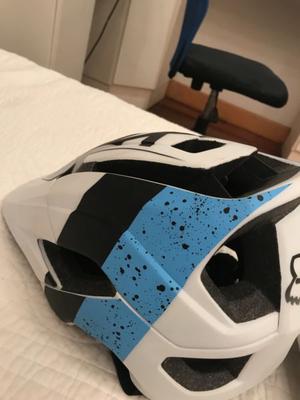 Casco fox metah